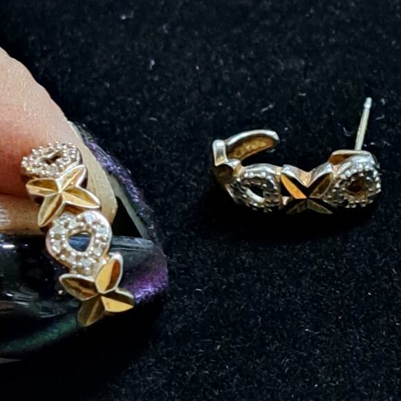 Ross Simons 925 China Sterling Silver Gold Vermeil X KISS HEART J-HOOP Earrings - Picture 7 of 16